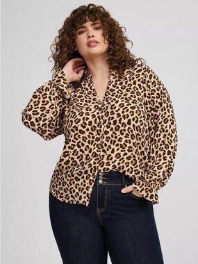 Torrid Leopard Print Button-Front Blouse Flare Wrist Size 1 -14-16